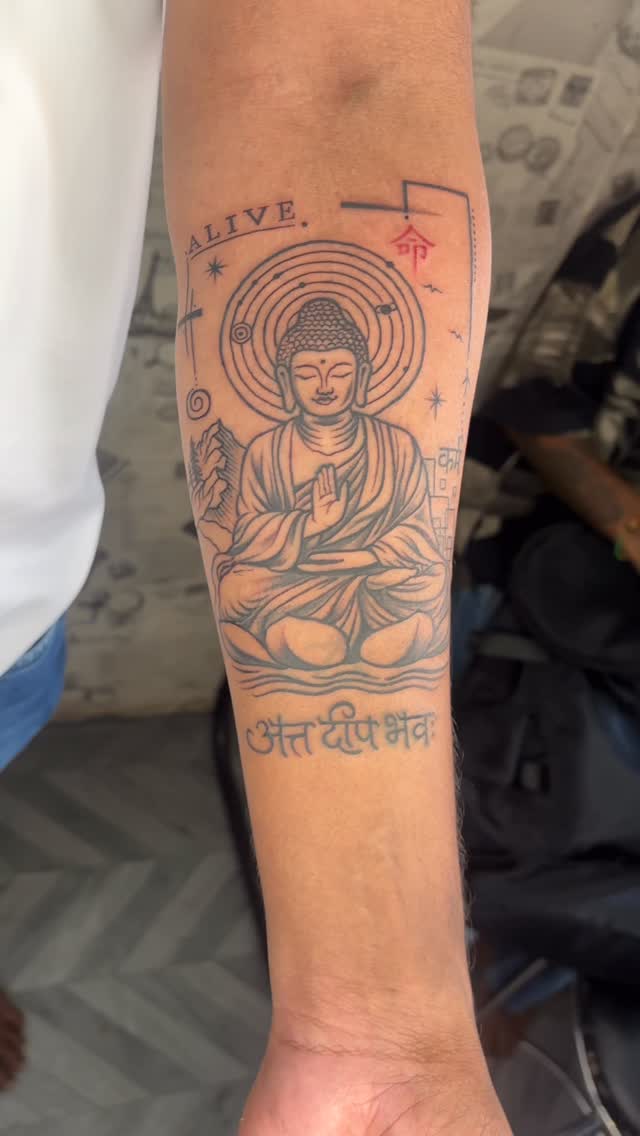 Tathagat Gautam Buddha
.
#tattoo #trending #explorepage #buddha #peace