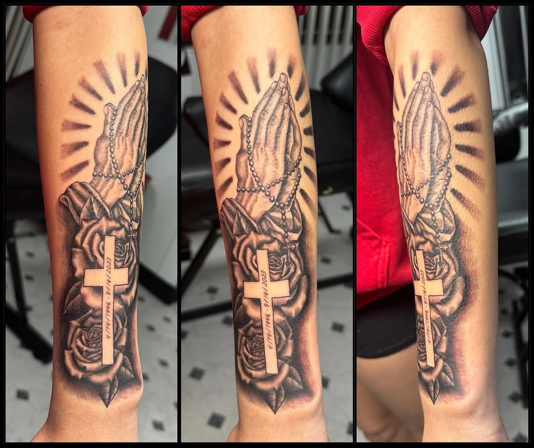 Fun memorial for her grandpa! It was an honor to do this piece…

#pahrump, #pahrumptattoo, #pahrumptattoos, #pahrumpartist, #pahrumpart, #memorialtatt