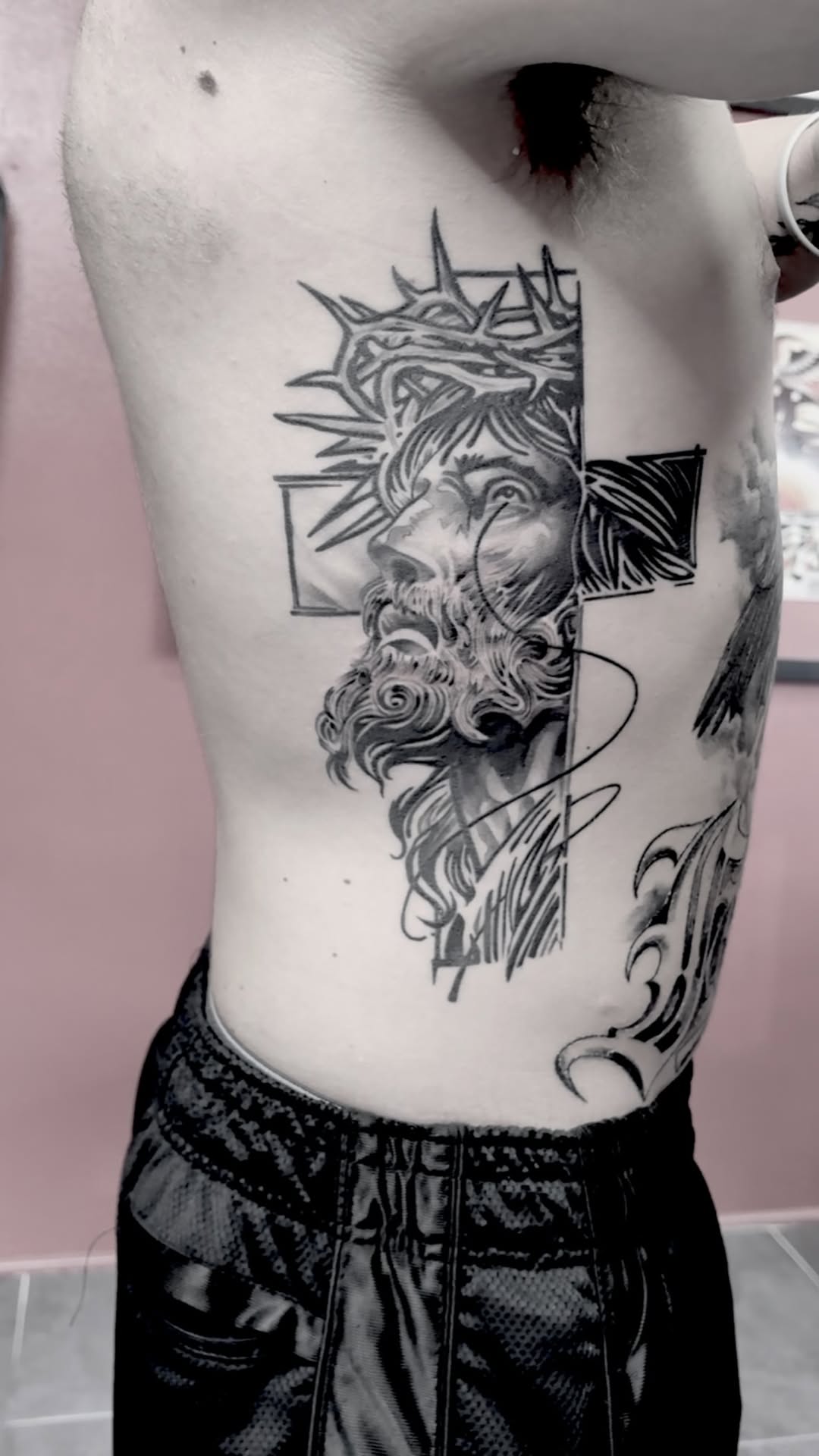 Not my artwork client brought it in. Super fun tattoo tho.