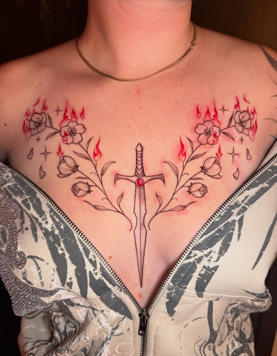 Chest piece for Julia ️  thank you as always!
Would love to do more like this!
•
Tattooed at @heartinhandflorida 
•
#tattoo#tattoos#chesttattoo#swordt