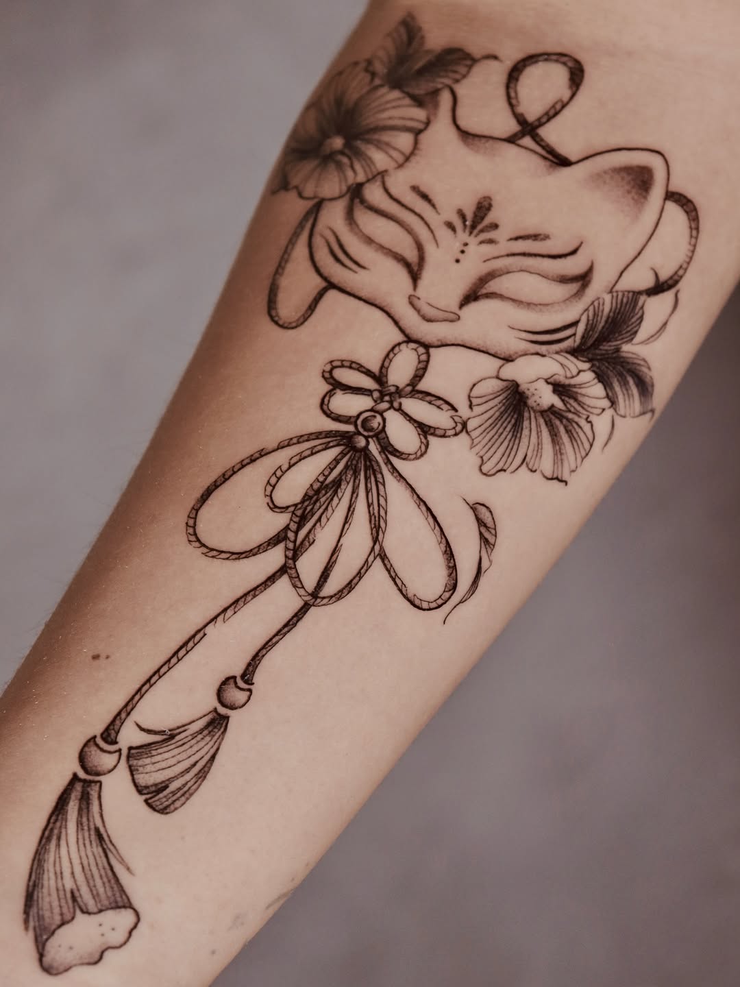 Máscara Kitsune para Janet 
Gracias por confiar en mi trabajo! 

Hecho en @malandrink.studio