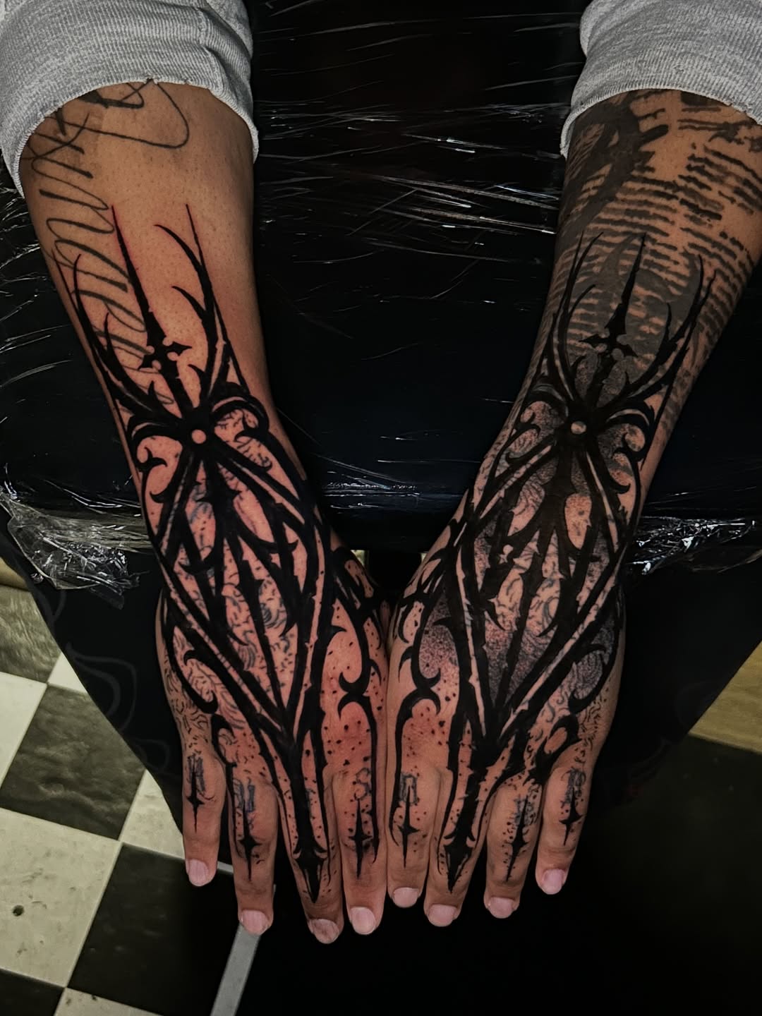 In progress on this one but I wanted to post em already. This was fun as fuck shout out to @whoeverkyleis sat like a fucking rock 
Tattoo done at @luc