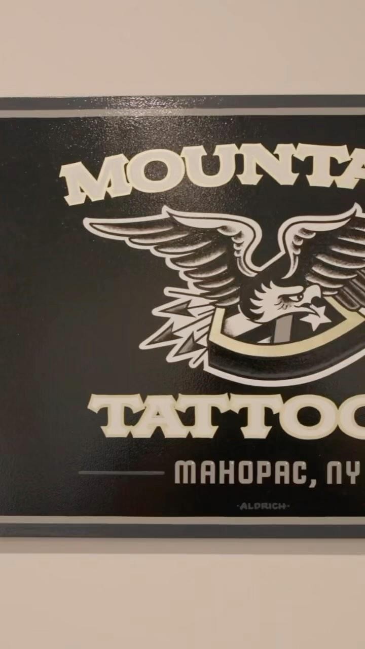 -The process⚔️ 
Apprentice- @_jessica.renee_
Videographer- @devonwoodmedia
@mountain_tattoos 854 us 6 Mahopac NY 10541 
.
.
.
#newyork #tattooartist #