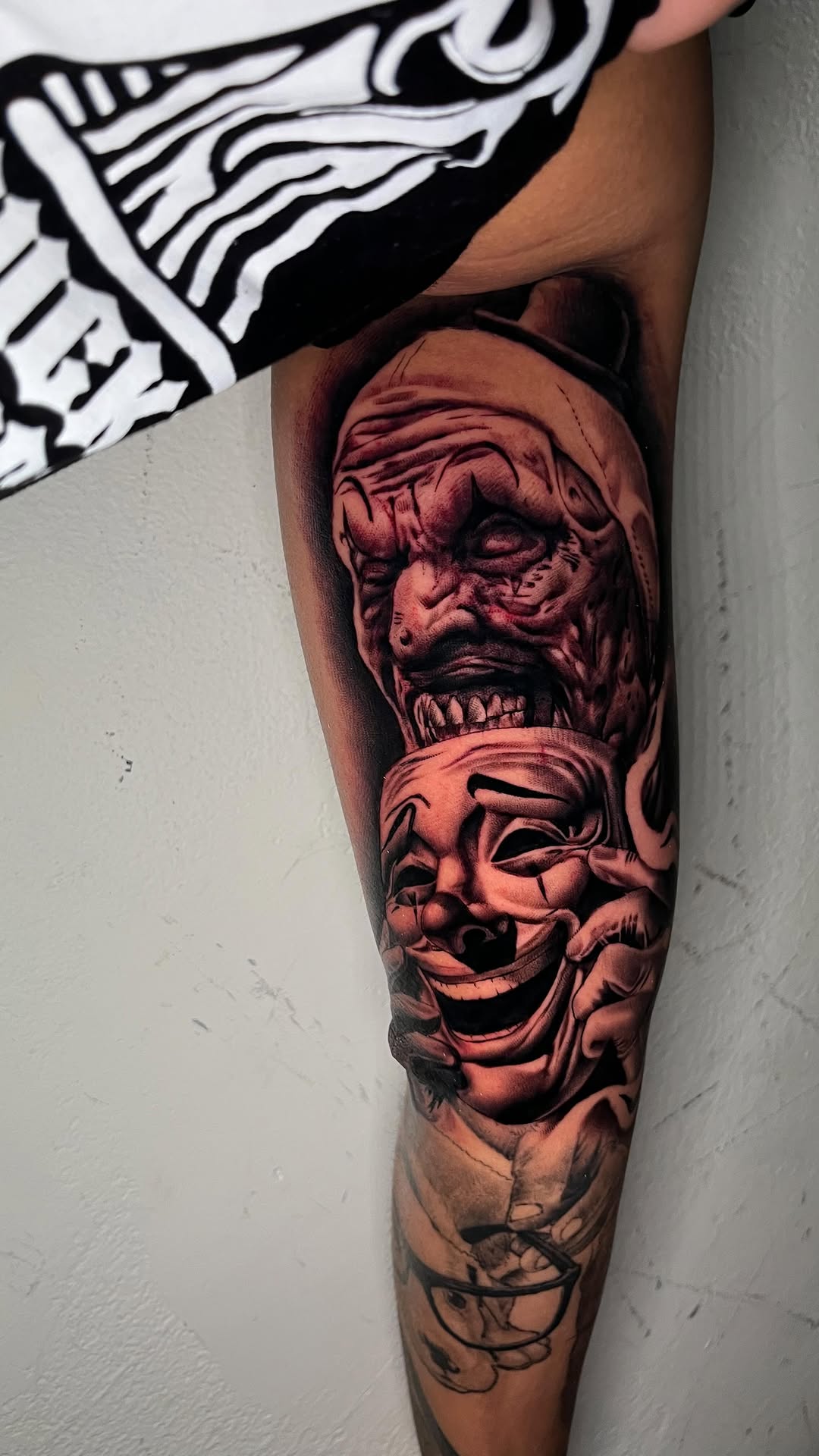 ‼️ Now Booking For December-January‼️ Dm me @andrade.tattoos to book your tattoo appointment .. 
.
.
.
.
.
#lasvegas #horror #lasvegastattooer