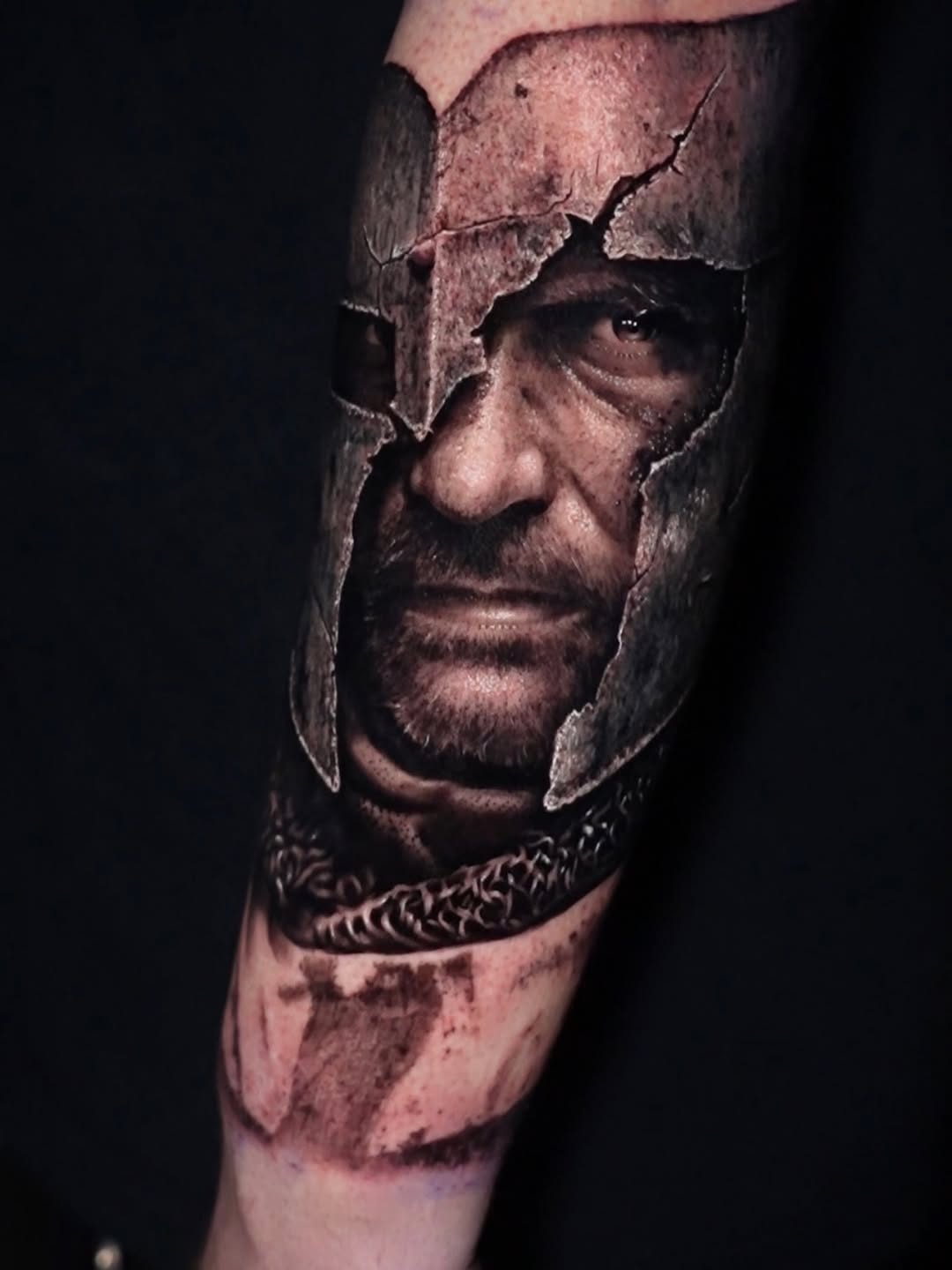 From stencil to tattoo ⚔️. Swipe ➡️

Booking/info: 
✉️ info@85tattoos.com
 +31640800760

#tattoo #crusader #realismtattoo #sleeve #85tattoos