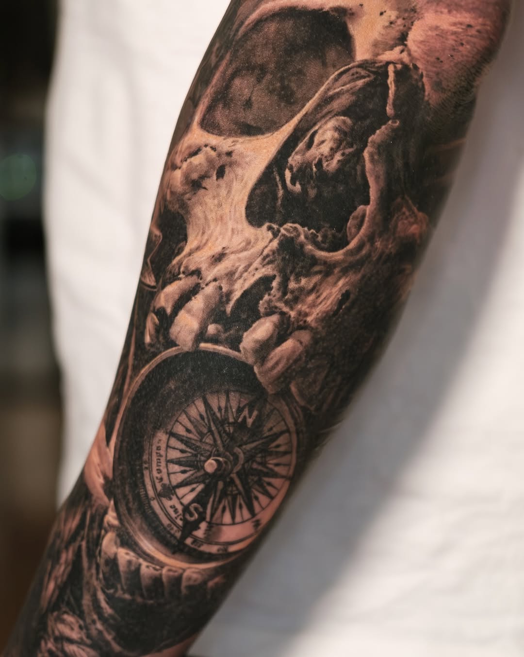 PATHFINDER 

Been a little while since the last time I got it work on Justin’s piece and it was was so worth the wait! Pumped to get the eagle on, we’