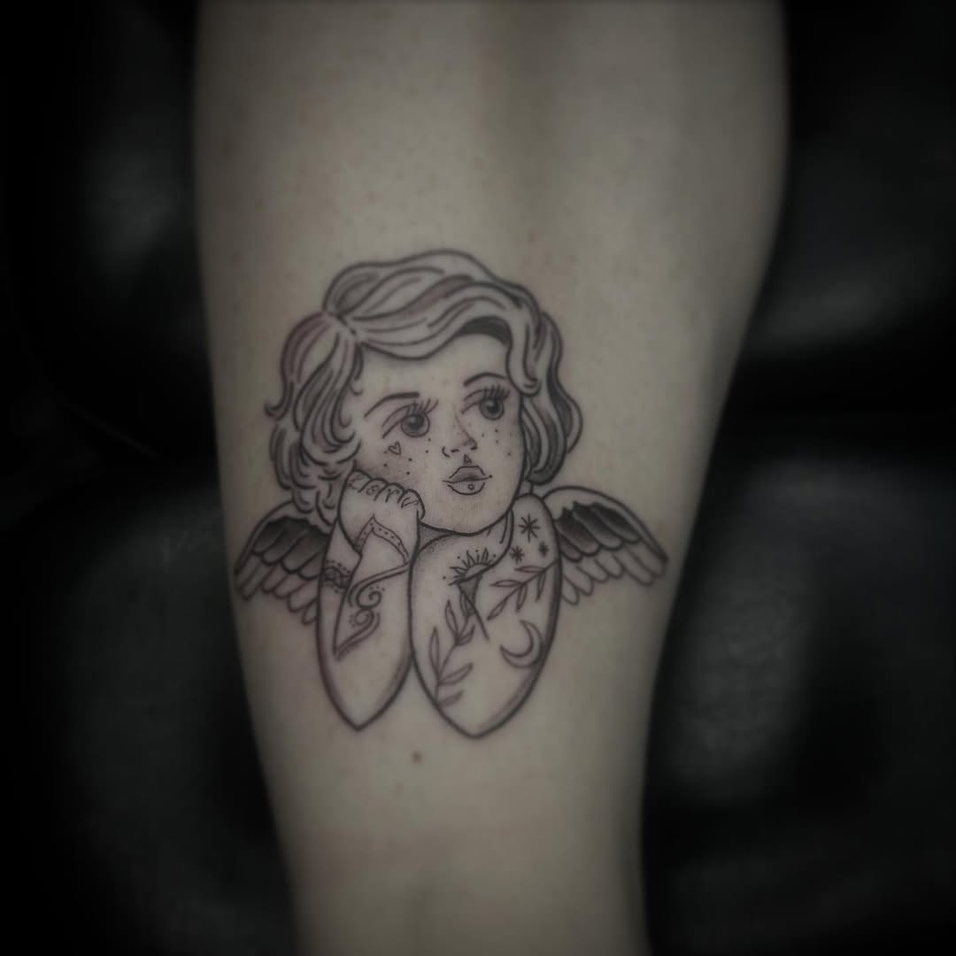 Last one of the Joycie’s angels  

#angeltattoo #inked #tattooed #femaletattooartist 
@tat2joyce @patremfilia