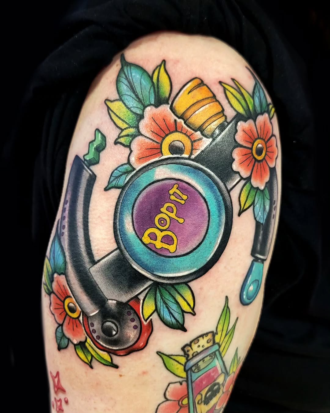 Had so much fun with this Bop It I made for Dava. This was definitely a favorite childhood toy and makes me want one now!! It would probably be great