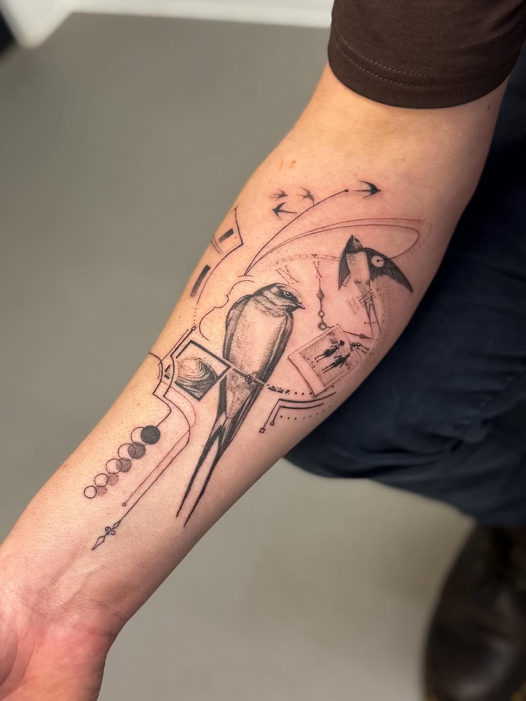 Swallows for Steve’s first tattoo.  Lovely to meet you mat and Thanks so much for trusting me with this piece, I really enjoyed it.  Swipe for some de