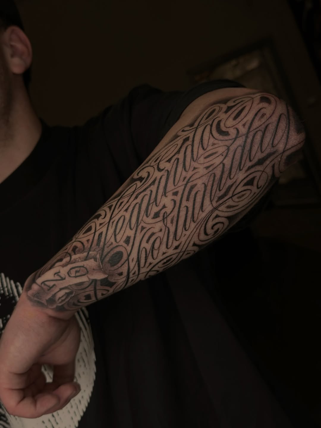 TATTOO ARTIST: @gamswed 

INFO&BOOKING: 3341676673

VIA SAN MARTINO 79 S.GIORGIO A CREMANO 80046
(NA)

#tattooartist  #letteringart #letteringtattoode