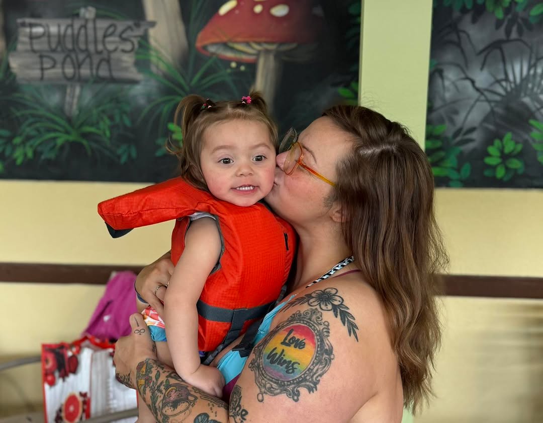 Your face when you finally get back from vacation and realize NONE of your vacation automated messages updated and everyone thinks you just ignored th