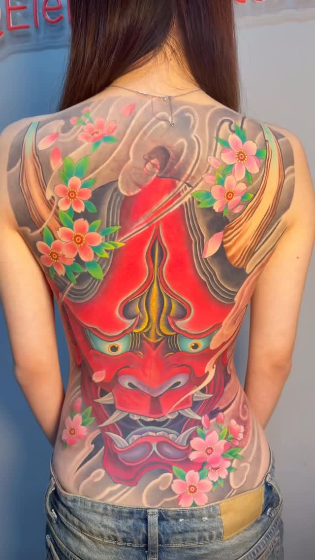Cover up Completed! Thank you Ruth!  Done By:William Tran @elementstattoostudiosg #irezumi #irezumitattoo #japanese #traditionalart #summervibes☀️ #co