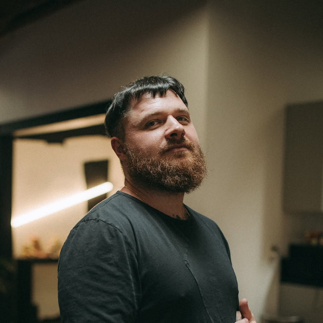 I have alot of new followers so wanted to re-introduce myself 

My name is Slava Bodrov, I’m originally from Ukraine and have been working in Southern