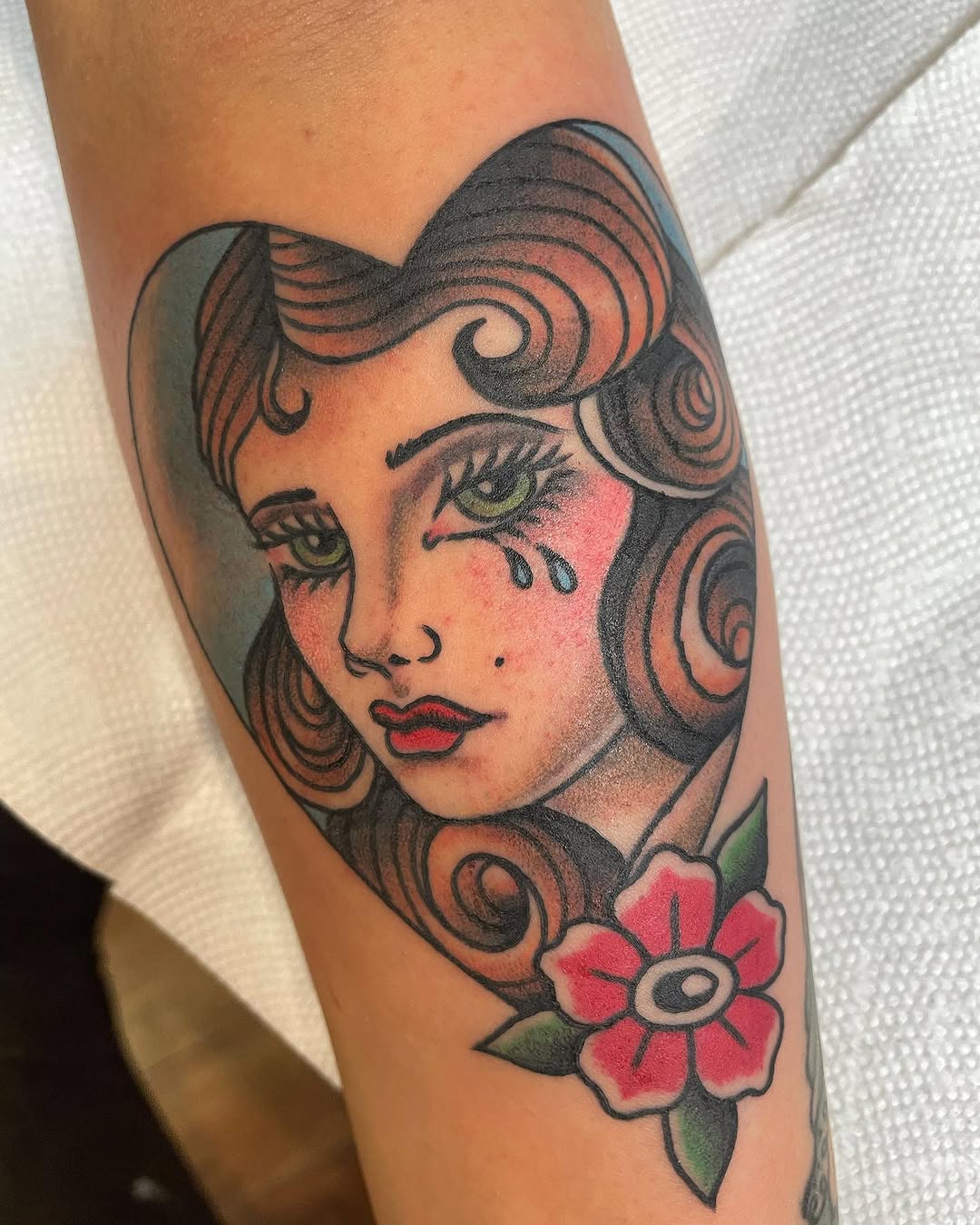 
.
.
.
.
.
.
 #traditionaltattoo #femaletattooartist