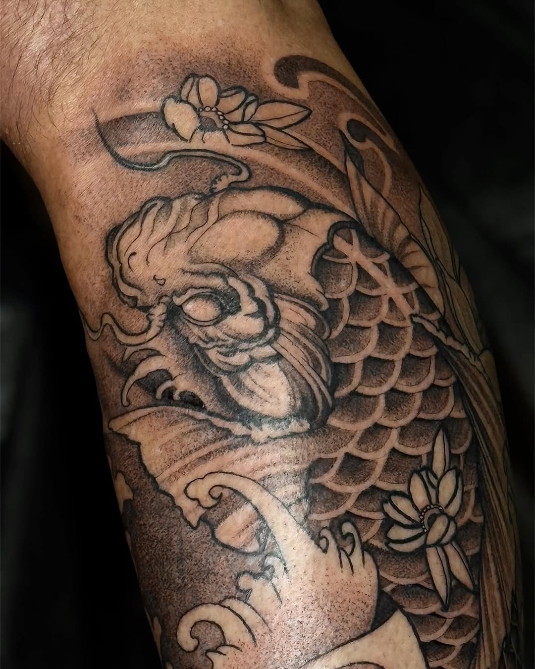 Koi fish tattoo • 9 hours 

#tattoo #koifishtattoo #tattootexas #tattoodallas #tattoowylie #tattoogarland #tattooplano #tattooallen #tattoorockwall