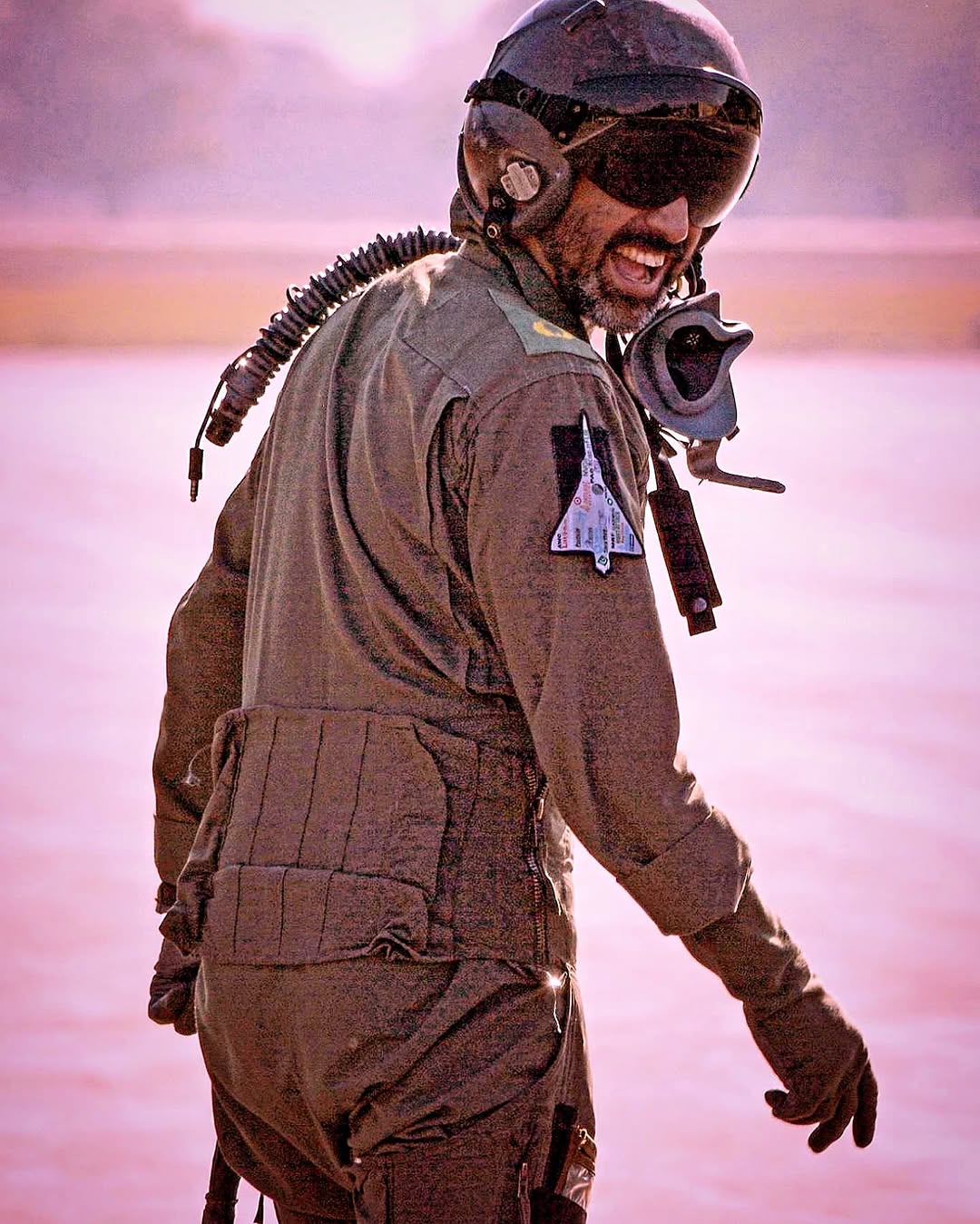 Pakistan Aura Force - Represent 

Proud to be a part of this legacy! Cant help showing off 

Photography by the awesome @alpha_lima_