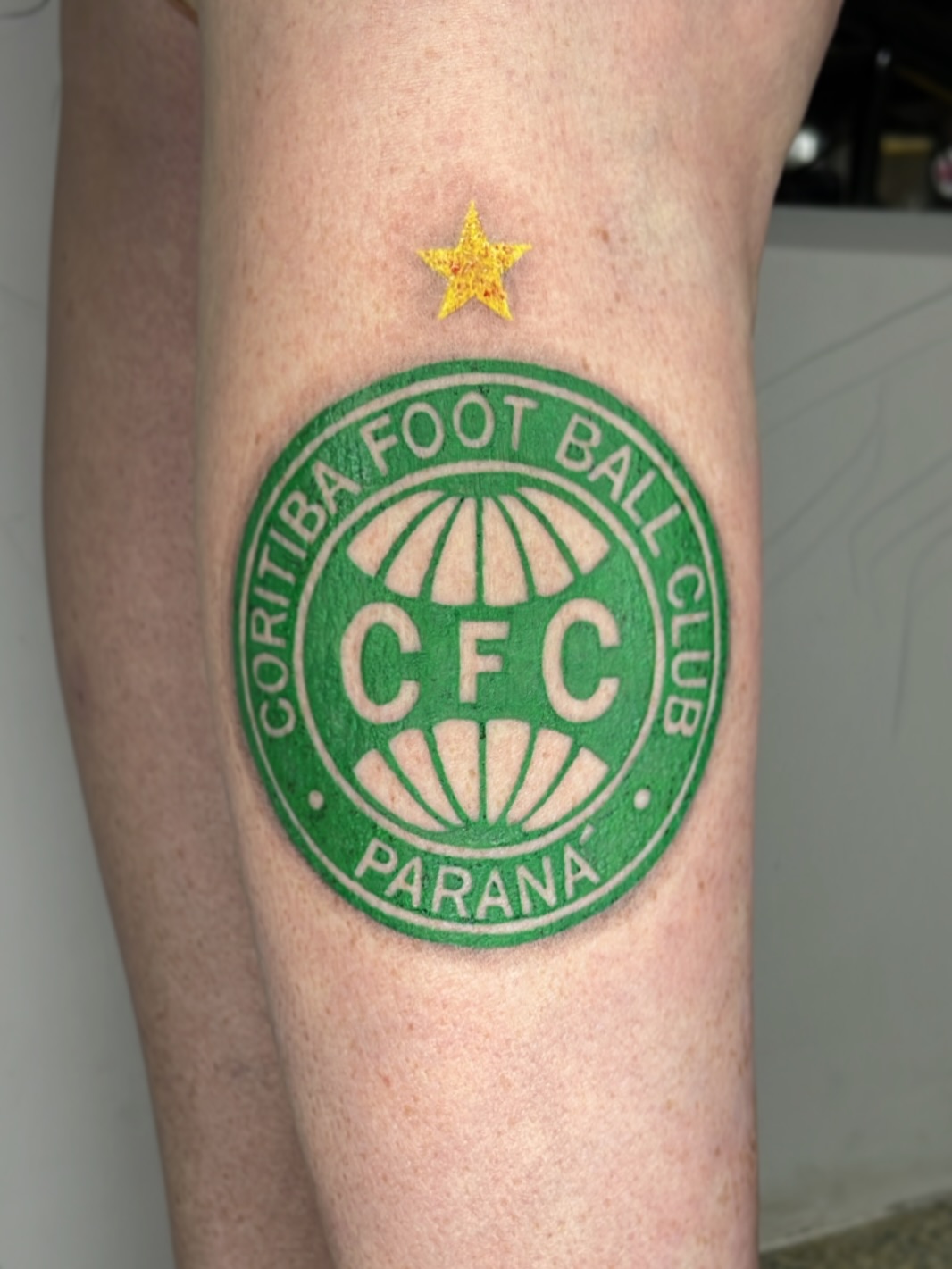 • CFC  •

 Orçamentos no DM ou através do link WhatsApp no perfil! @_lktattoo 

#tattoocwb #coxadoido #coritibafootballclub #tattootime #lktattoo @_lk