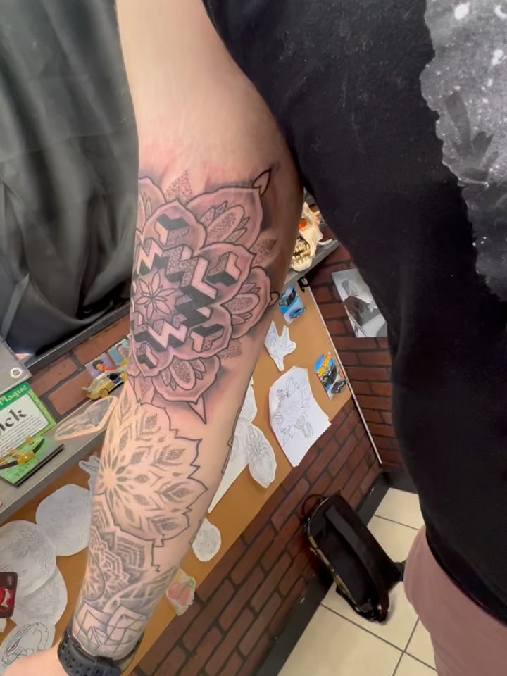 Cool shapes ,, I still have some availability in February shoot me a email your idea or mine 