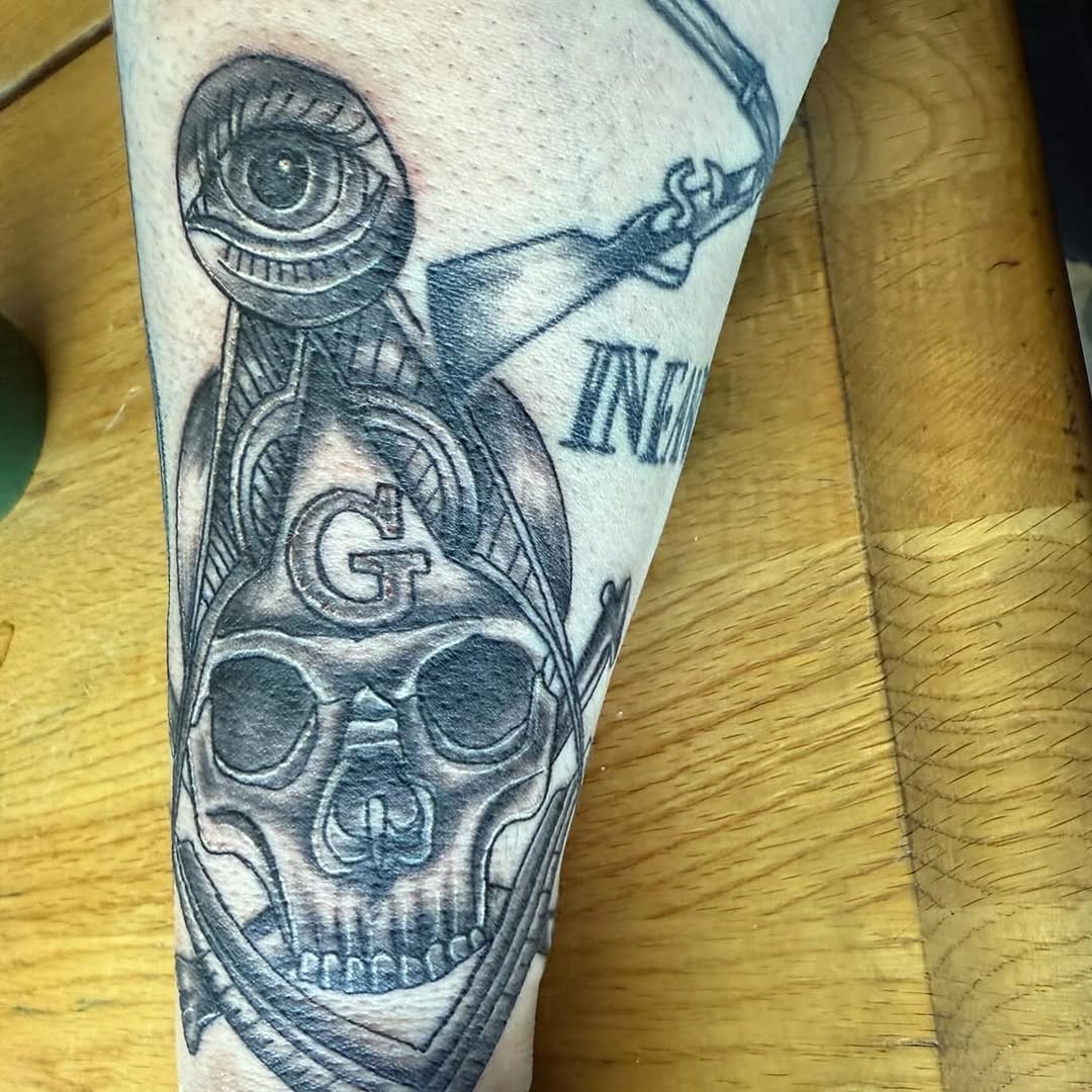 I gatta get a better photo, but I absolutely loved doing this piece #freemason #tattoo #art #michiganartiat #fortheloveofart #fortheculture #eternalin