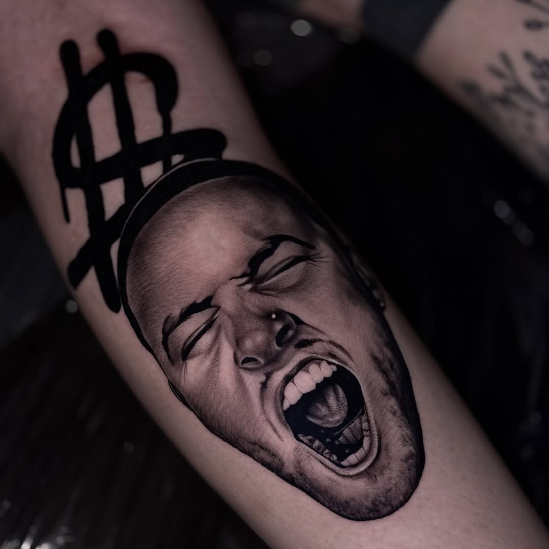 Shoutout @kvltbxby for letting me do my thing w this fucking love mac

@atelier27toronto 

DM 2 BOOK NOVEMBER + DECEMBER