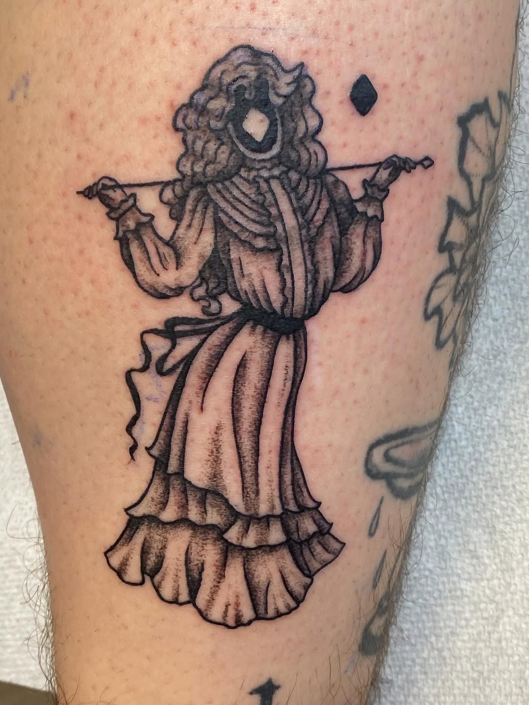 I’m at the shop 12pm-5pm for walk-ins today! Come down to @thepaintedladyfw or send me an email at valentine@thepaintedladyfw.com to get set for your 