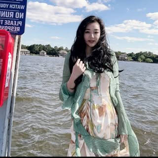 Alice Li - Soundwave tattoo artist in Houston, United States