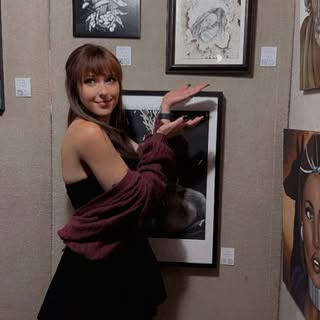 Aná (Bo-Fana) - Soundwave tattoo artist in St. Louis, United States