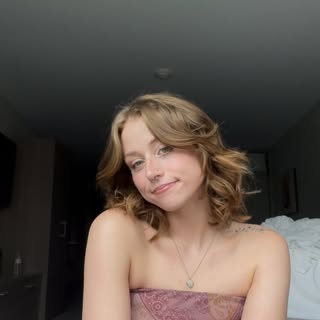 Anna sabrowsky - Soundwave tattoo artist in Minneapolis, United States