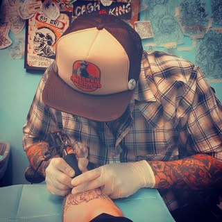 Ari Adés - Soundwave tattoo artist in St. Pete, United States