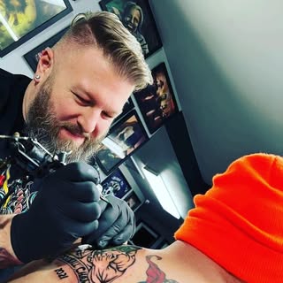 Austin Hill - Soundwave tattoo artist in Oxford, United States