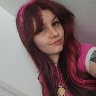 ᴀʙɪɢᴀᴇʟ ᴘᴀꜰꜰᴏʀᴅ - Soundwave tattoo artist in Beverly Hills, United States