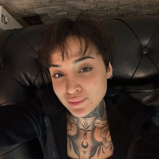 Ceyda Varol | Dövme Sanatçısı - Soundwave tattoo artist in İstanbul, Turkey