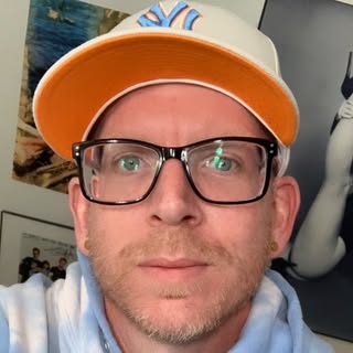 Chris Gray - Soundwave tattoo artist in Richmond, United States