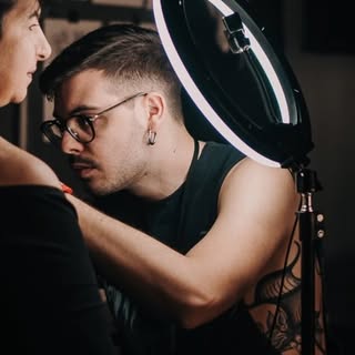 Davide Rovizzi ✺ Verona Blackwork Tattoo - Soundwave tattoo artist in Verona, Italy