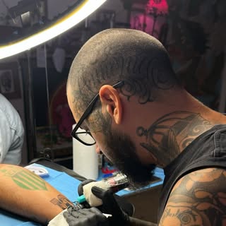 Doble-V Tatuajes - Soundwave tattoo artist in Bahía Blanca, Argentina