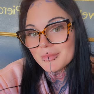 Lisa Beedle - Soundwave tattoo artist in null, United States