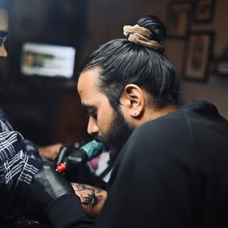 Rahul Gupta - Soundwave tattoo artist in Badlapur, India