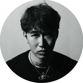 阿 威 - - Soundwave tattoo artist in Taichung, Taiwan