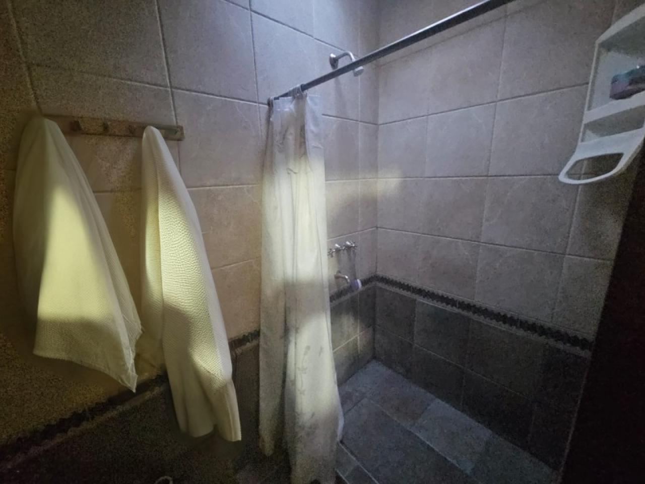 Venta. ¡oportunidad Casa En Ph Al Fondo Con Ingreso Independiente – Zona Tranquila Y Con Excelente Entorno. Capital. - Imagen 9