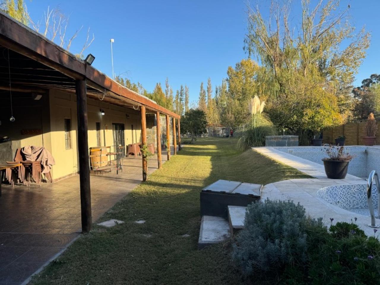 Venta. Hermosa Casa De Fin De Semana En Santa Lucia - Imagen 2