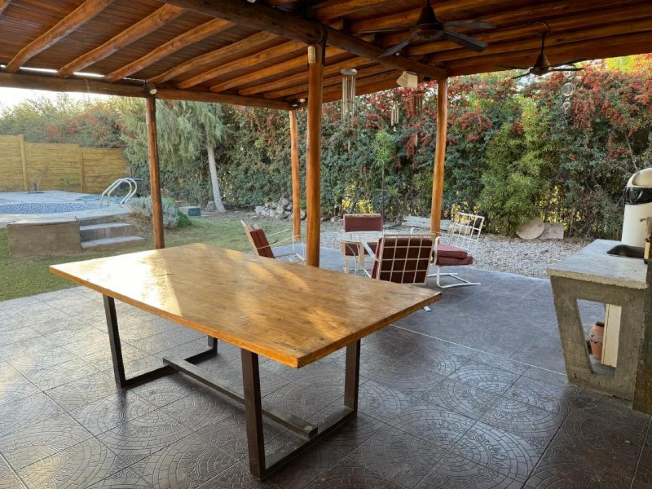 Venta. Hermosa Casa De Fin De Semana En Santa Lucia - Imagen 4