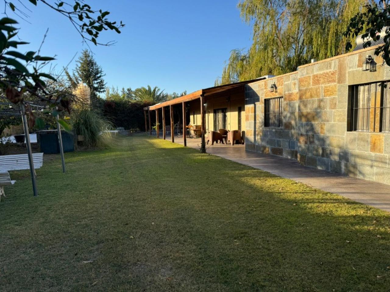 Venta. Hermosa Casa De Fin De Semana En Santa Lucia - Imagen 9