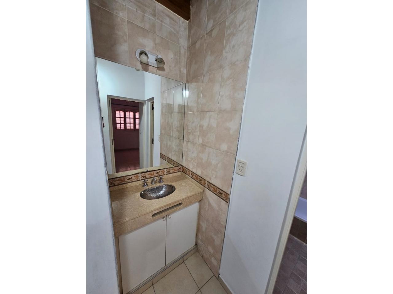 Venta. Hermoso Duplex Con Cochera Alquilado A Pocas Cuadras De Ausonia - Imagen 7
