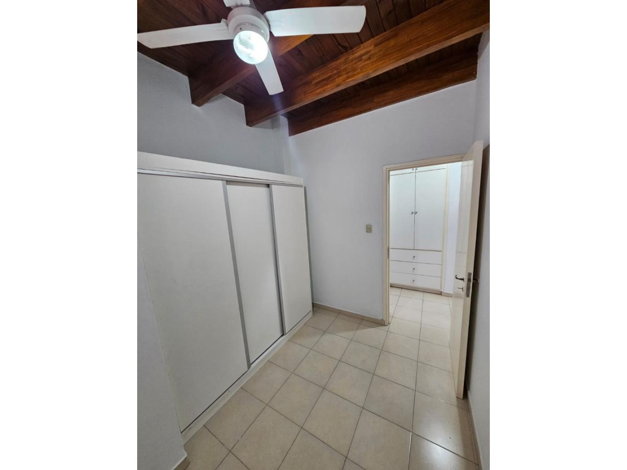 Venta. Hermoso Duplex Con Cochera Alquilado A Pocas Cuadras De Ausonia - Imagen 10
