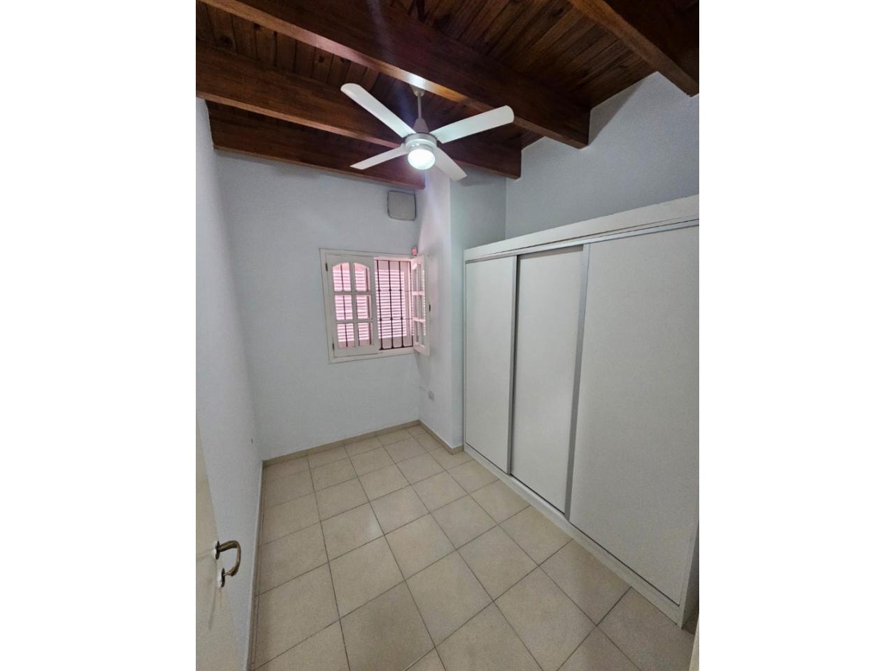 Venta. Hermoso Duplex Con Cochera Alquilado A Pocas Cuadras De Ausonia - Imagen 11