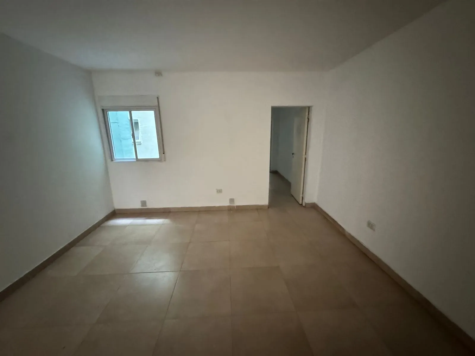 ¡Depto en Alquiler 2 dorm. a minutos del centro! 