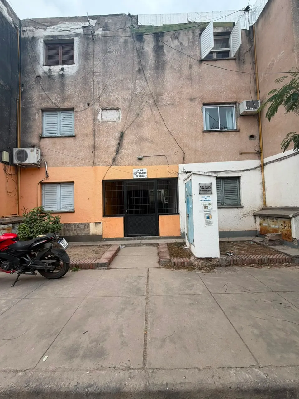 ¡Depto 3 dormitorios en alquiler en zona sur, planta baja!