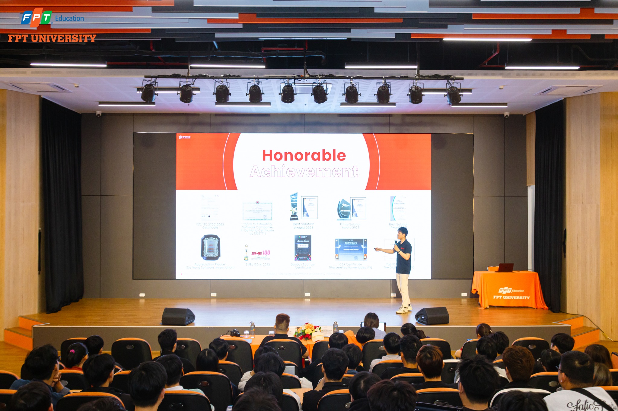 RECAP WORKSHOP: ỨNG DỤNG AI & LLMs XUYÊN SUỐT VÒNG ĐỜI PHÁT TRIỂN PHẦN MỀM