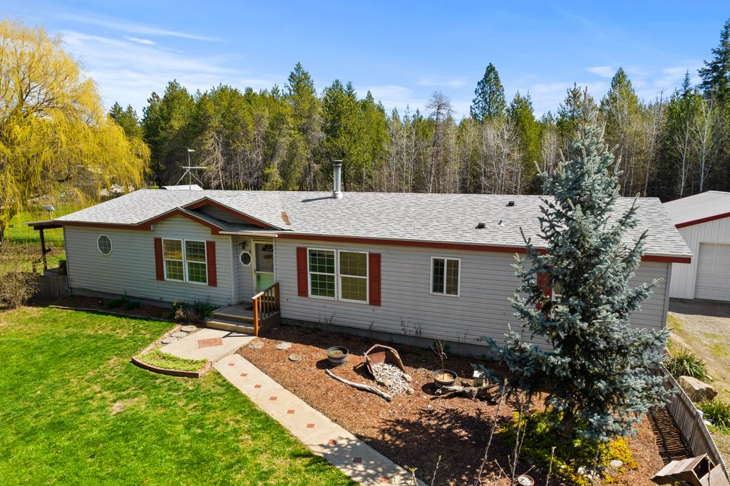 Inside-Spokane-Swenson New-2