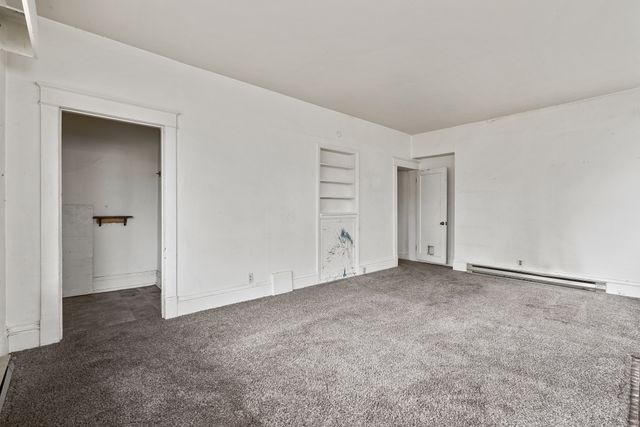 Inside-Spokane-Nora-9